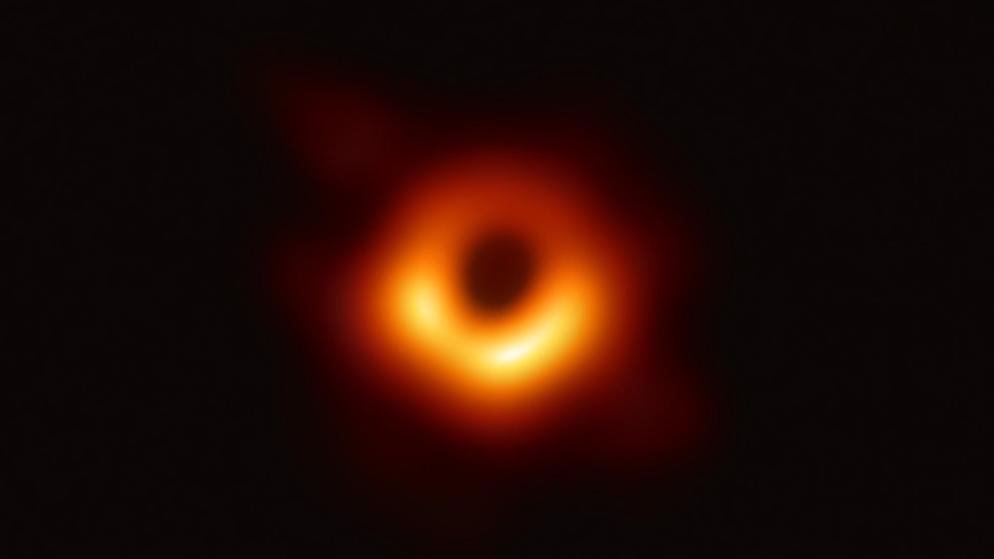 The Black Hole รีวิวหนัง