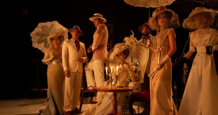 Movie Fan Review Six Characters กลิ่นอายที่น่าหลงใหล
